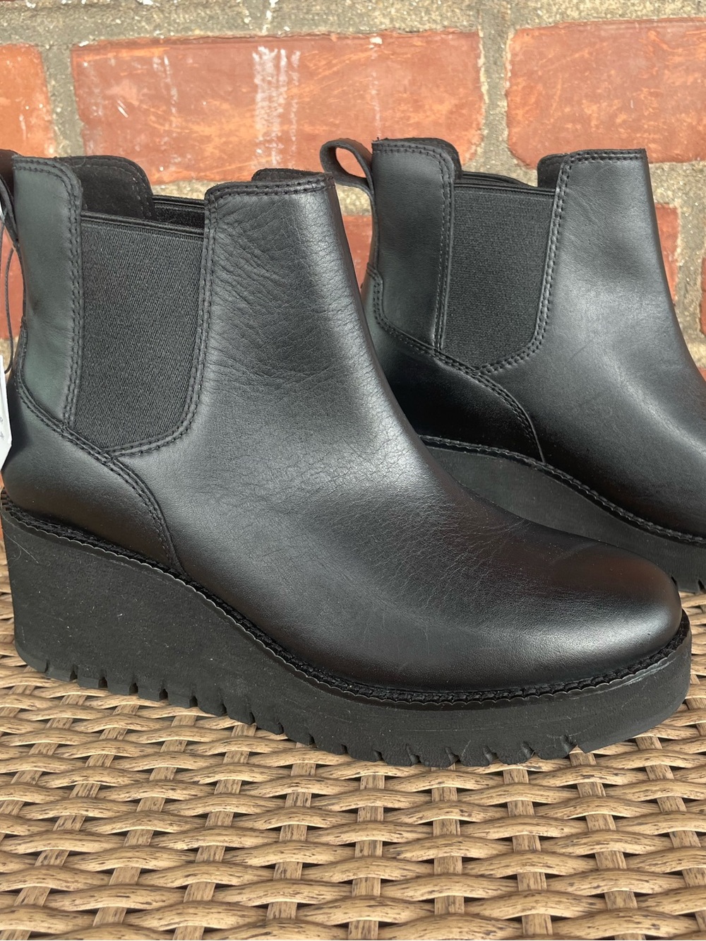 Cole Haan Women's Zerogrand City Wedge Booties Waterproof Leather Black Sz 5 NEW